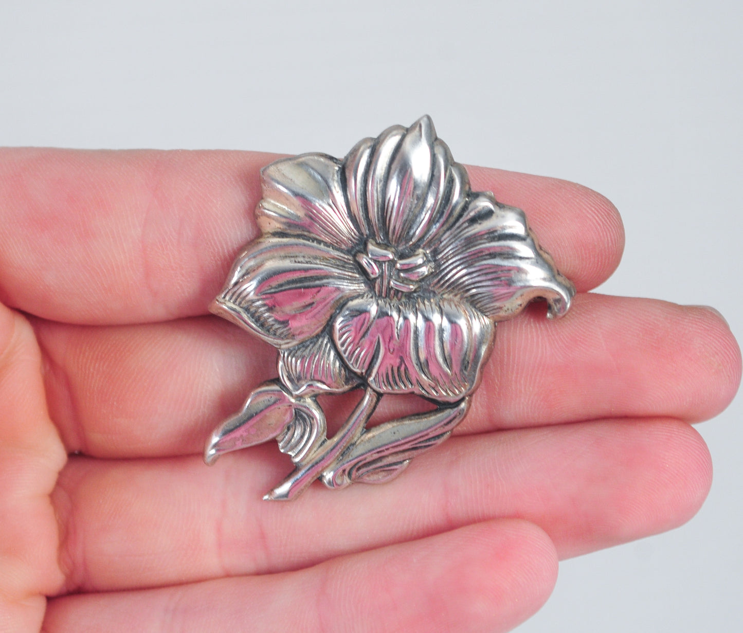 Vintage JewelArt Sterling Silver Flower Brooch