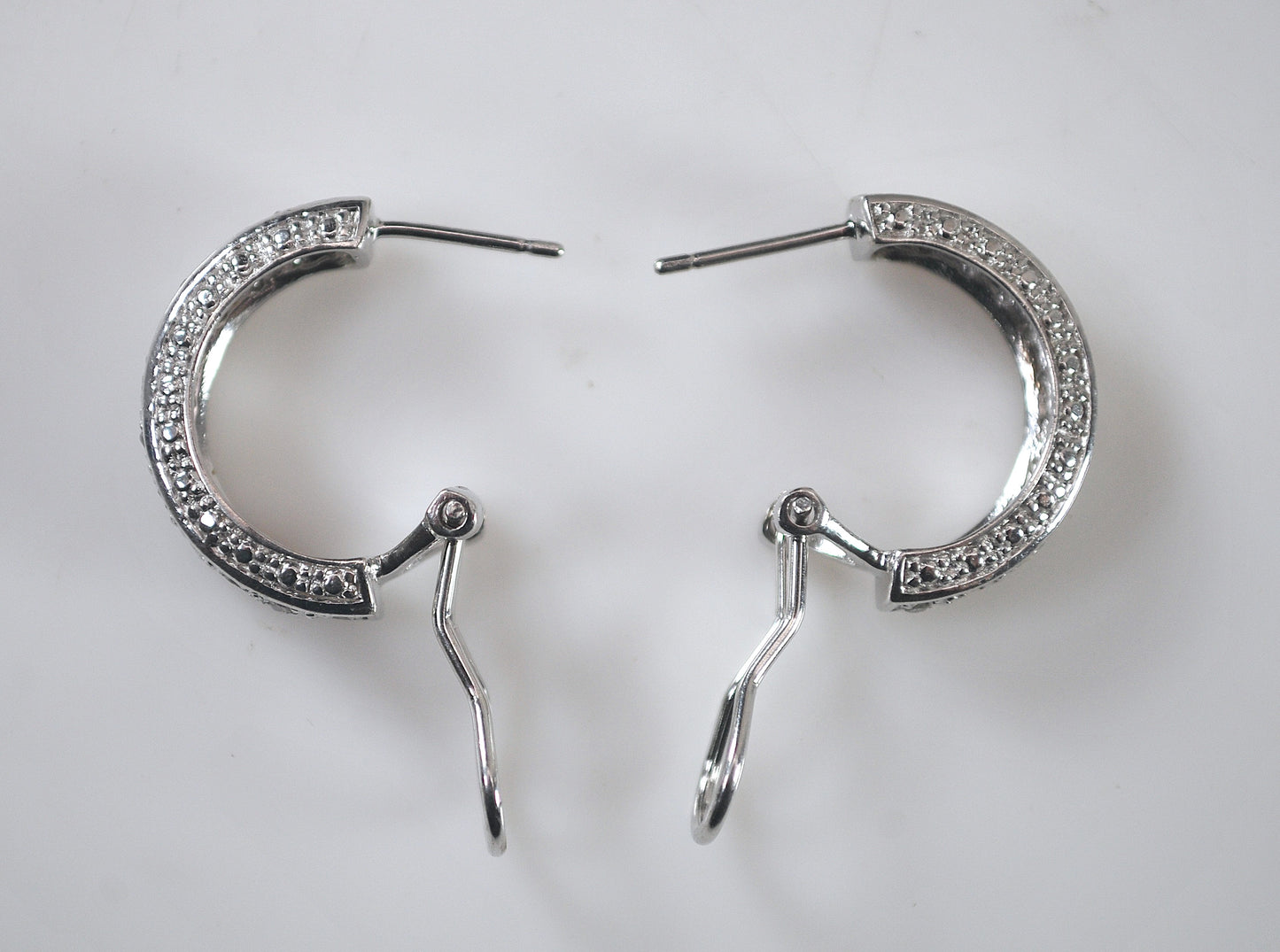 Missing Stones - DBJ Sterling Silver Genuine Diamond Hoop Earrings