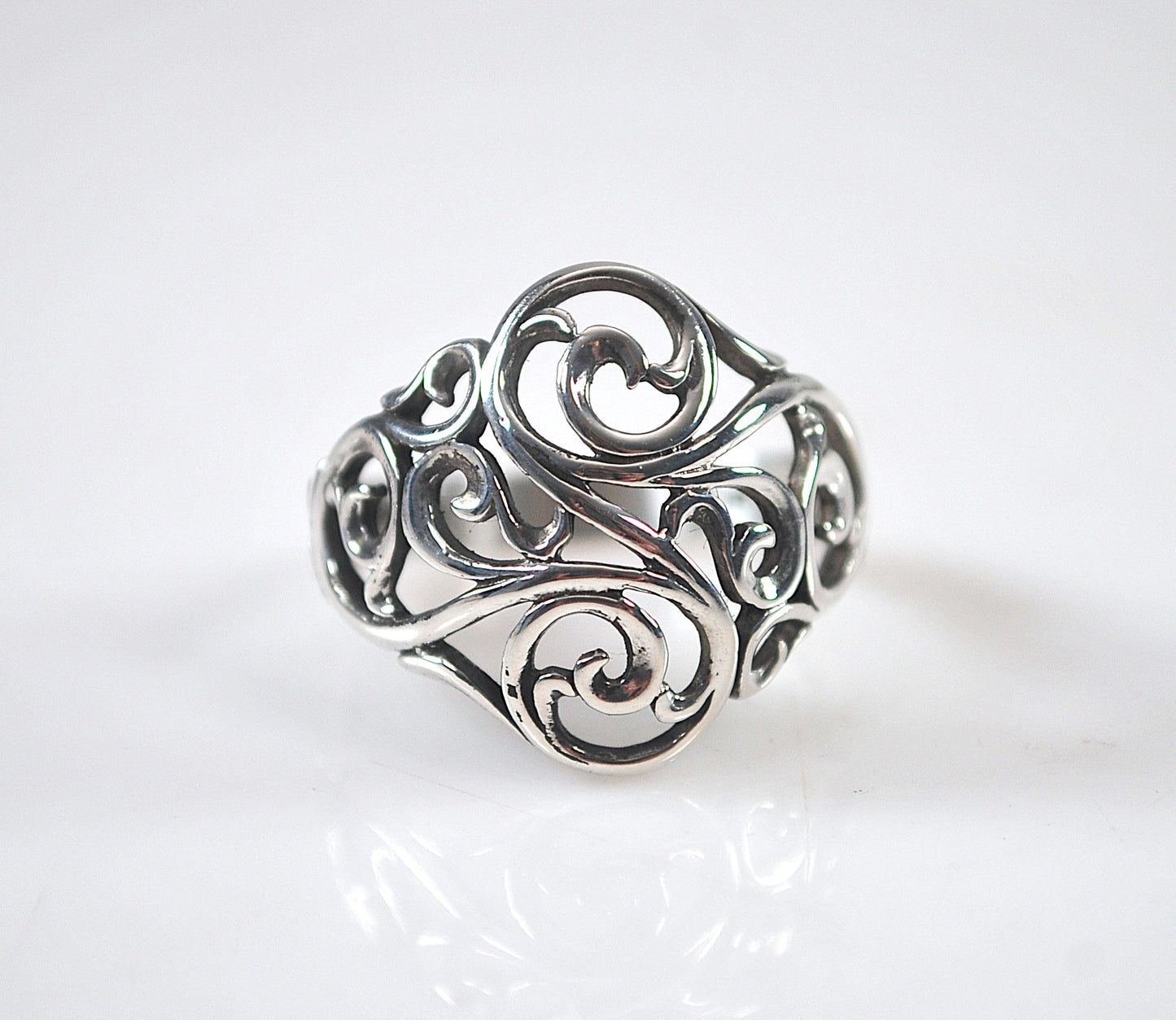 Kabana Sterling Silver Scrolled Ring