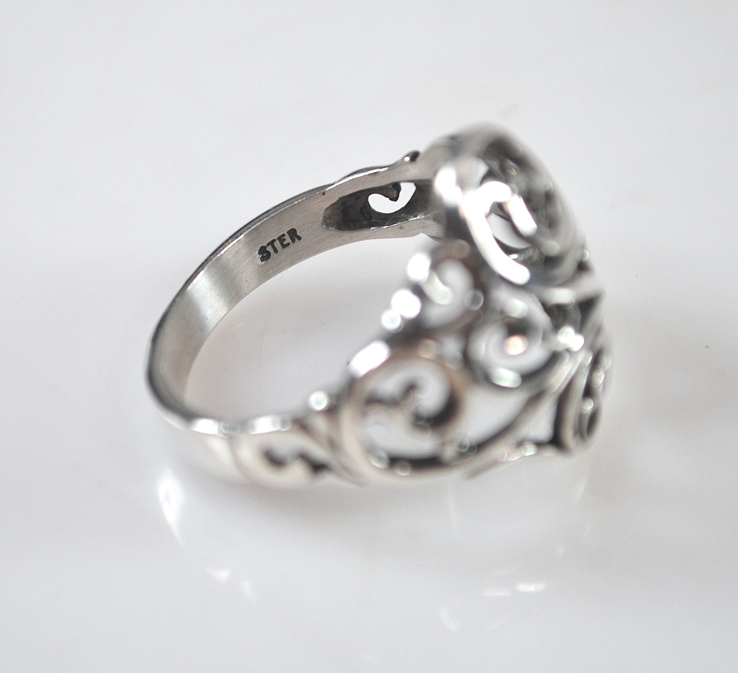 Kabana Sterling Silver Scrolled Ring
