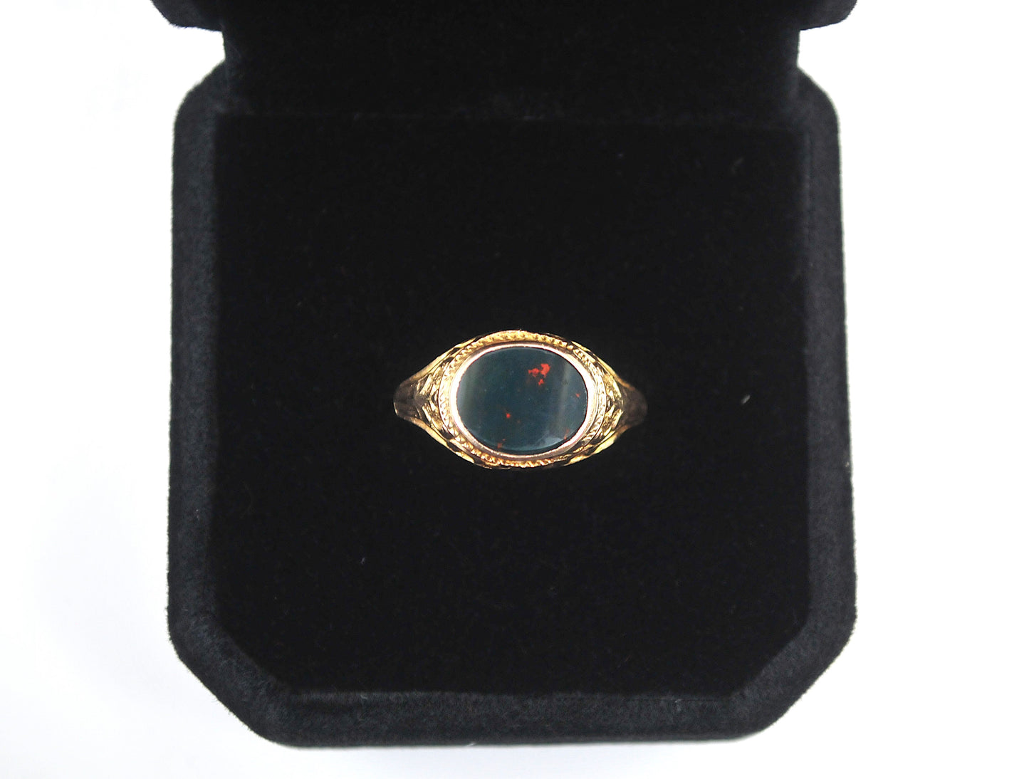 Antique 10K Bloodstone Ring