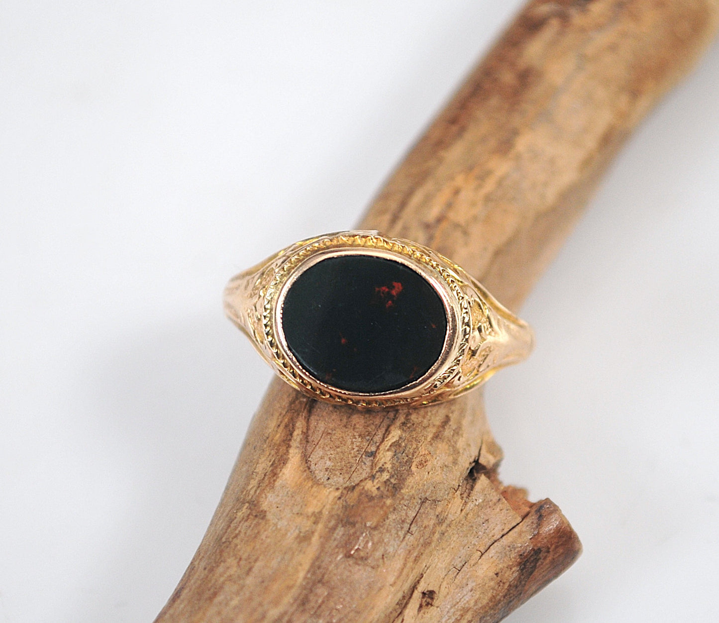 Antique 10K Bloodstone Ring