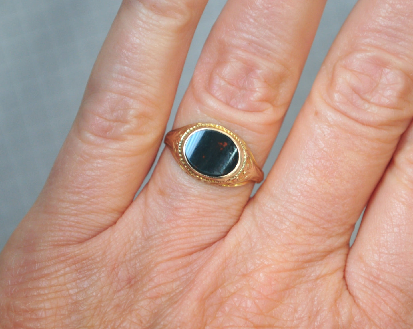 Antique 10K Bloodstone Ring