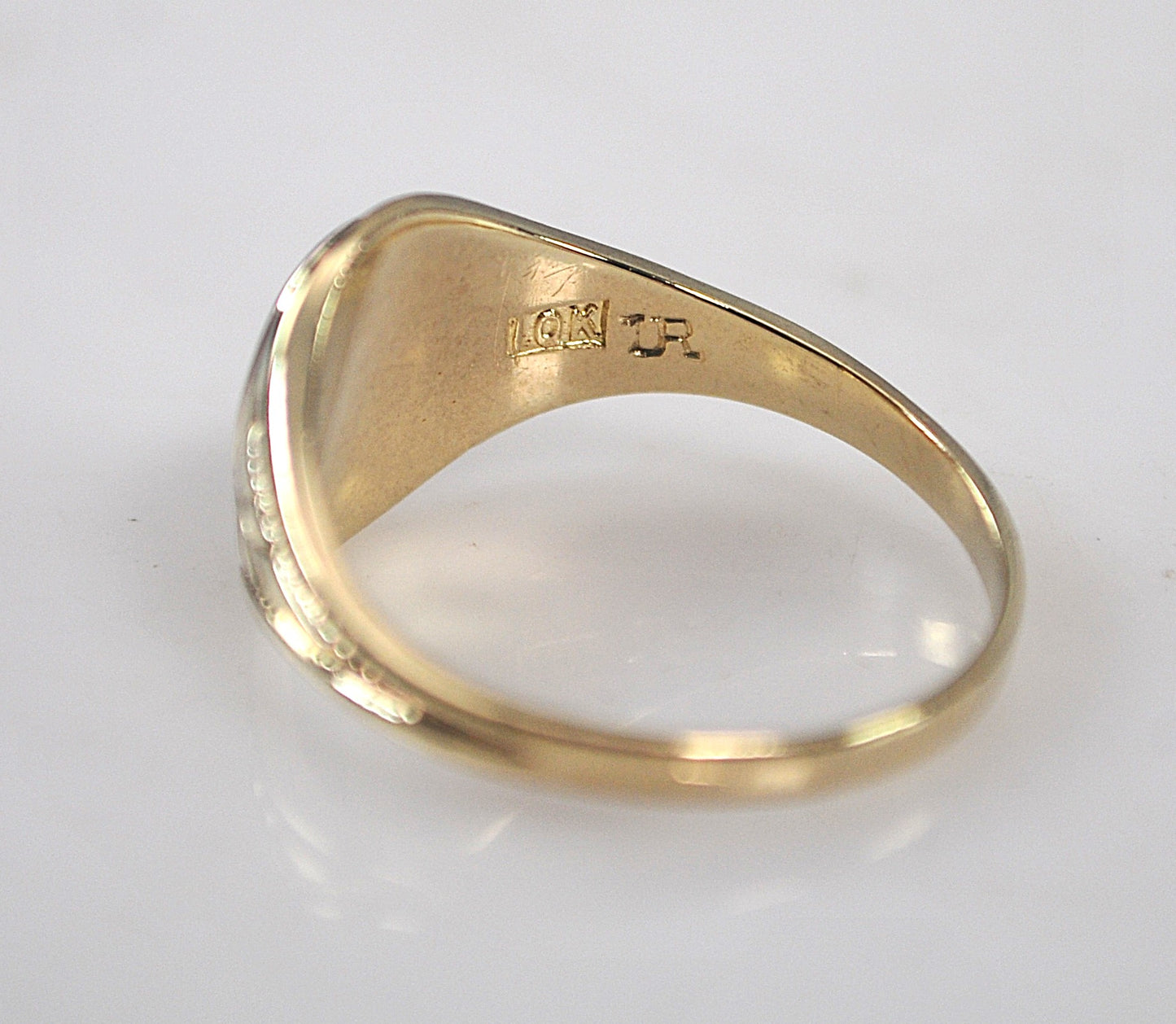 10K Gold Initial Ring