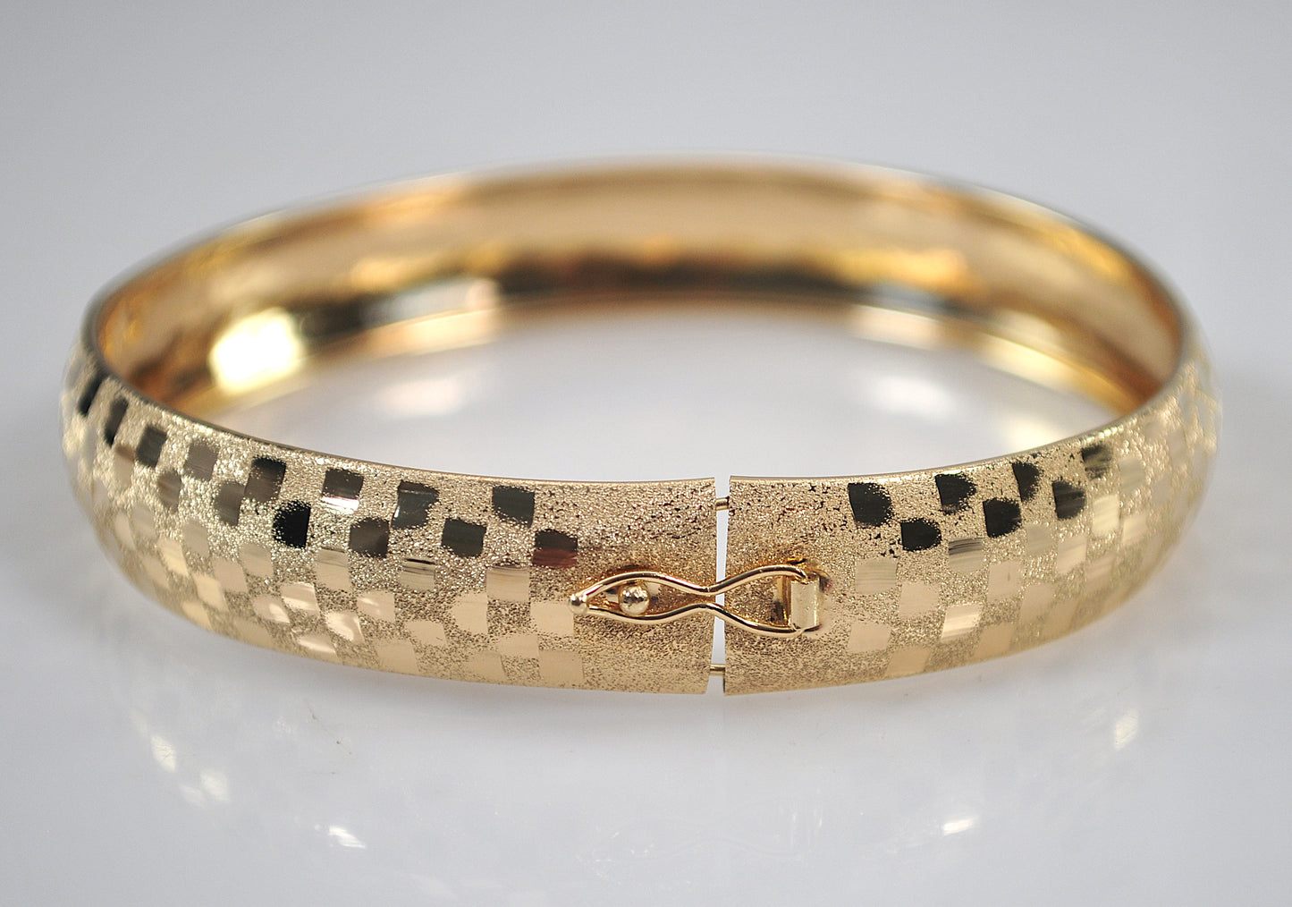 14K Signed Bangle Bracelet