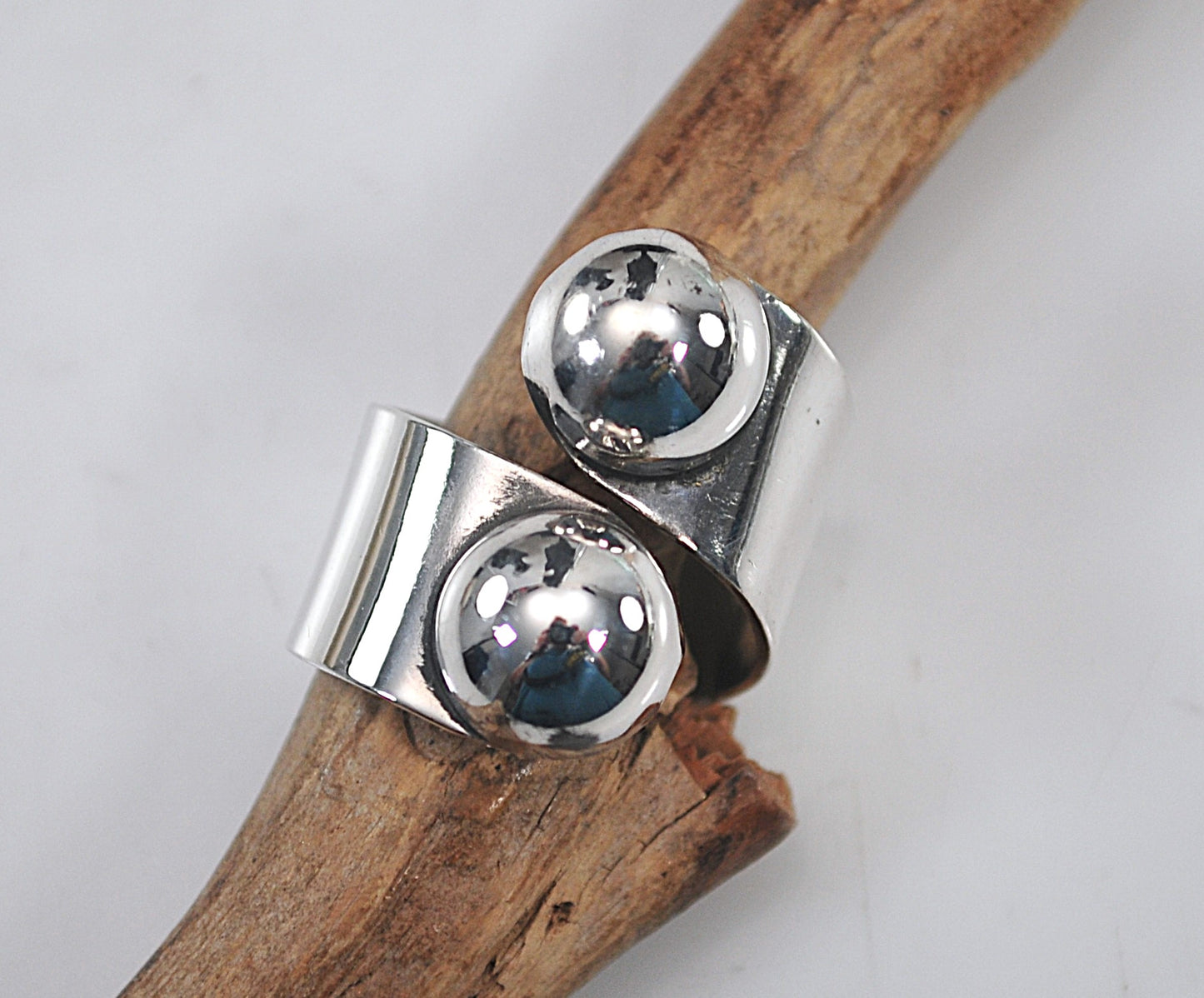 925 Mexico Sterling Silver Bypass Ball Ring