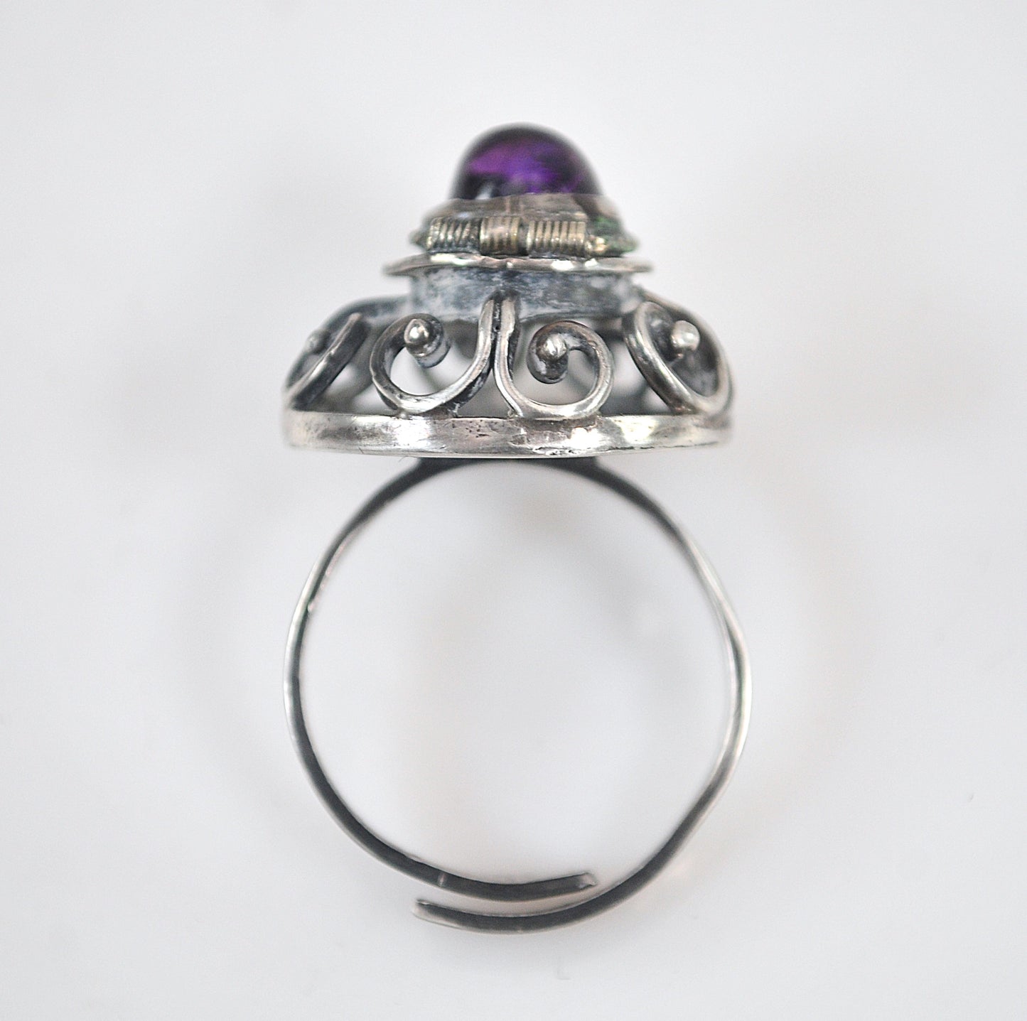 Old Mexico 925 Sterling Silver Amethyst Poison Ring