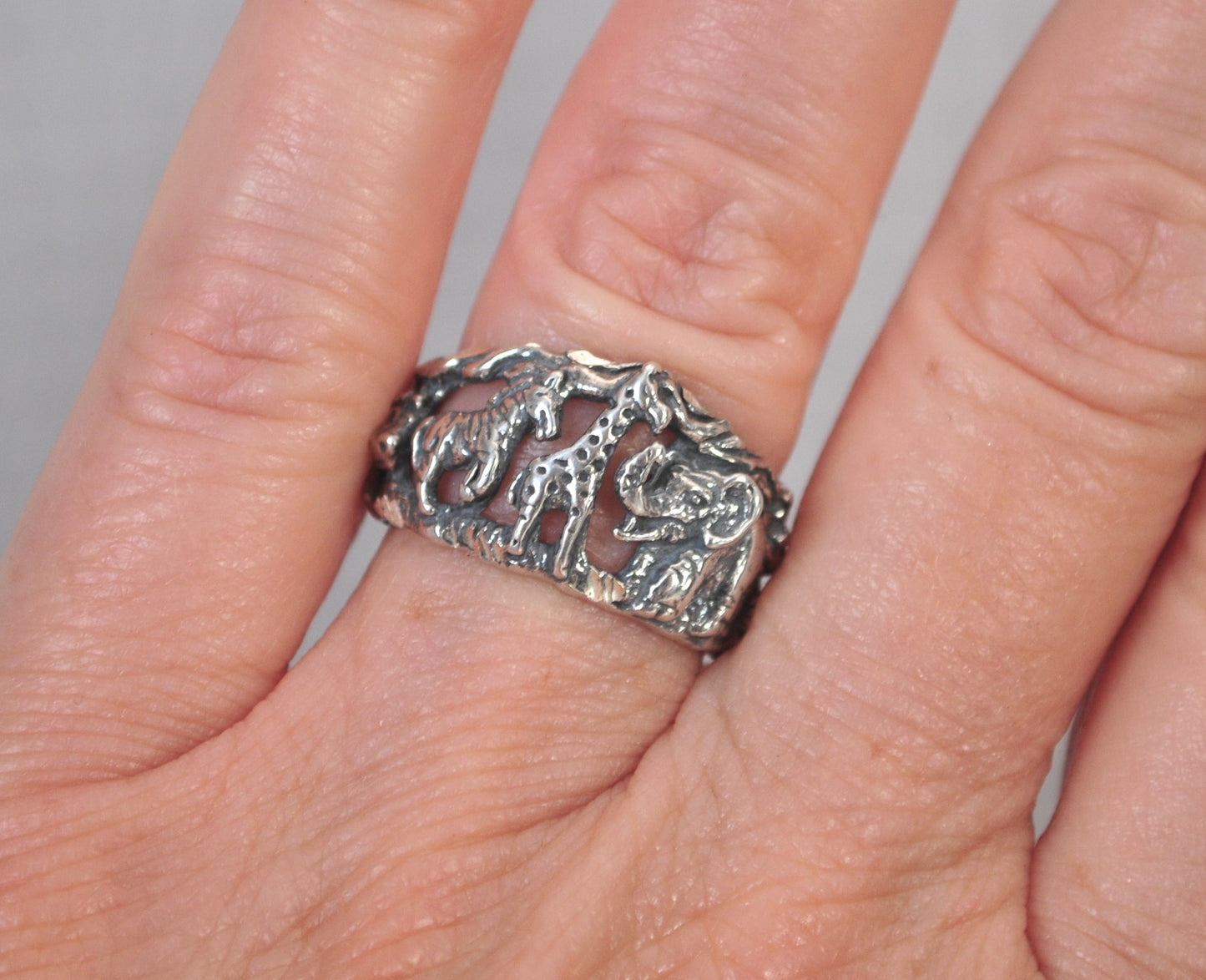 Signed Sterling Silver Jungle Animal Ring