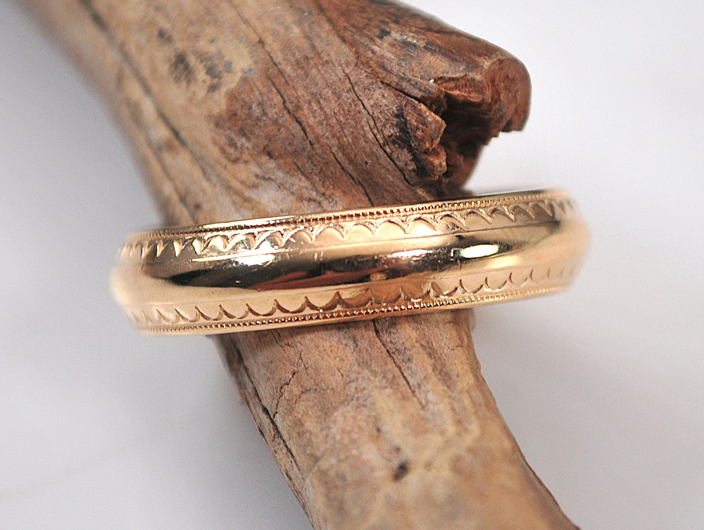Signed 14K Gold 5mm Wedding Band Ring