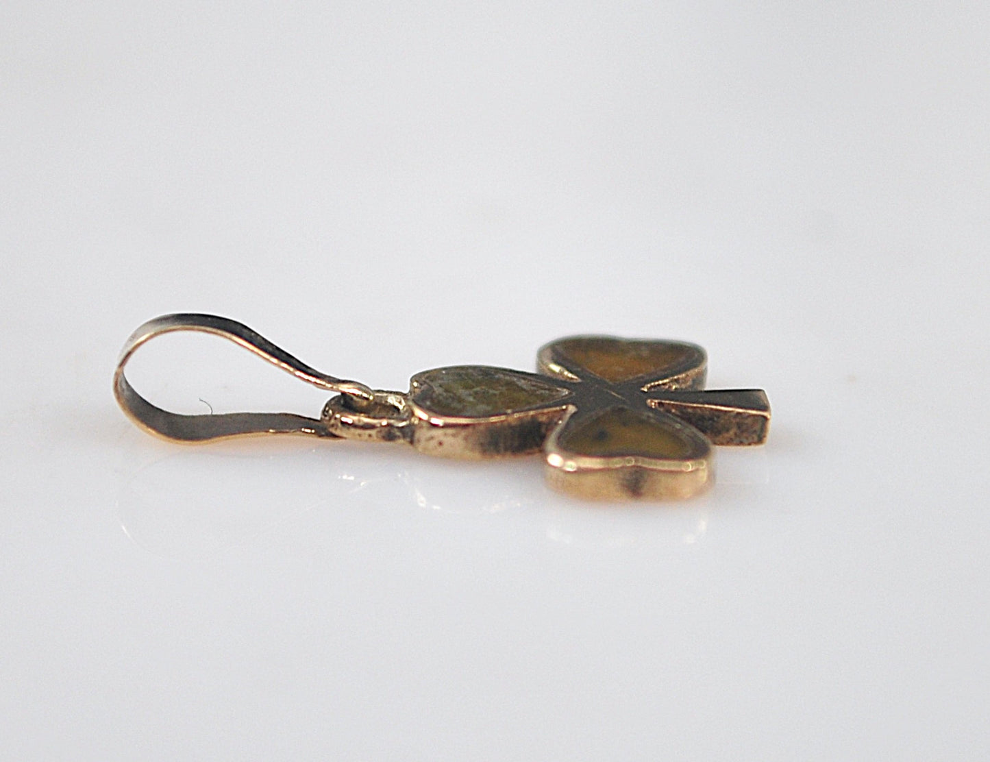 SMALL Vintage 9K Gold Connemara Marble Shamrock Pendant