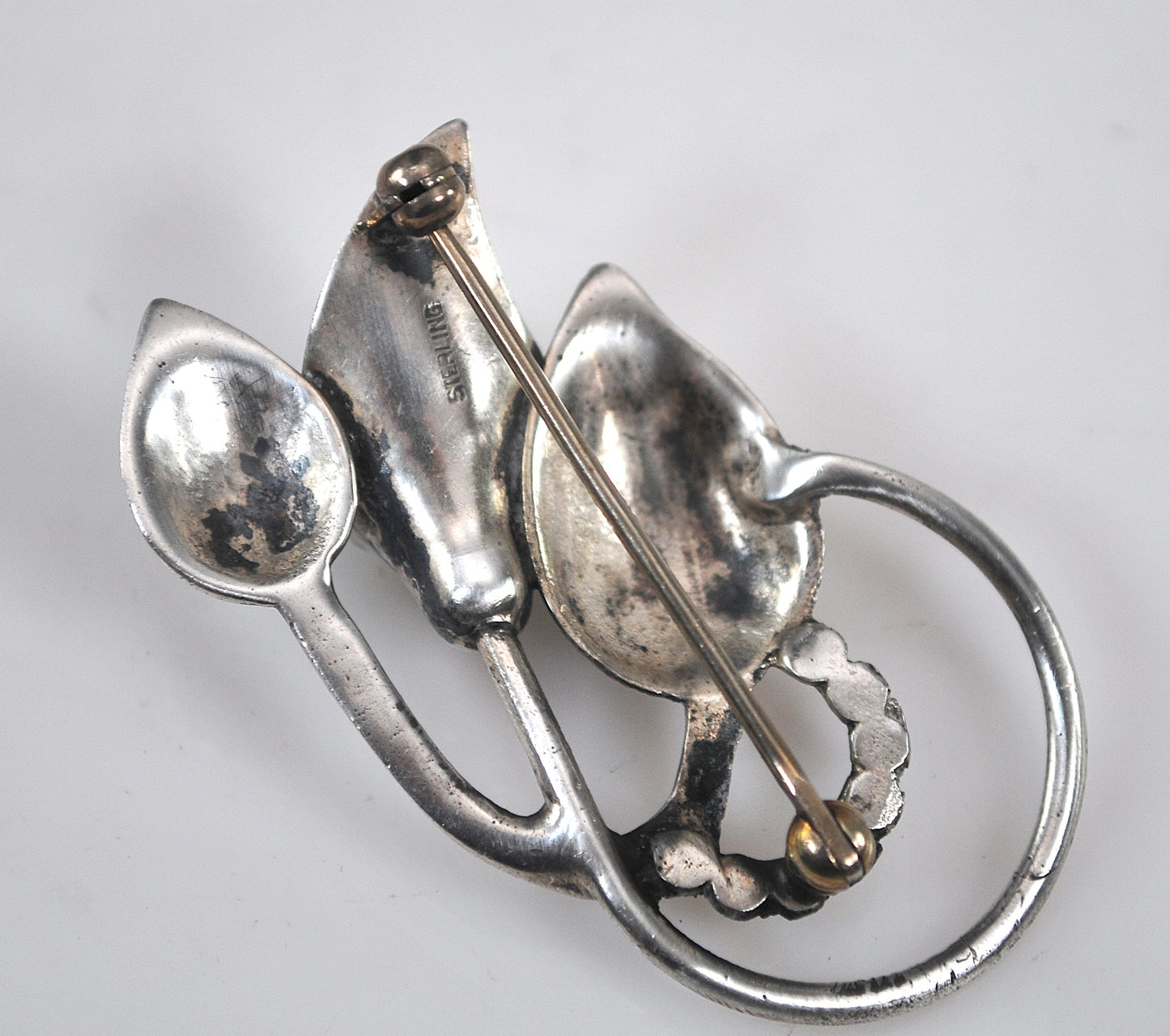 Vintage Sterling Silver Lily Brooch