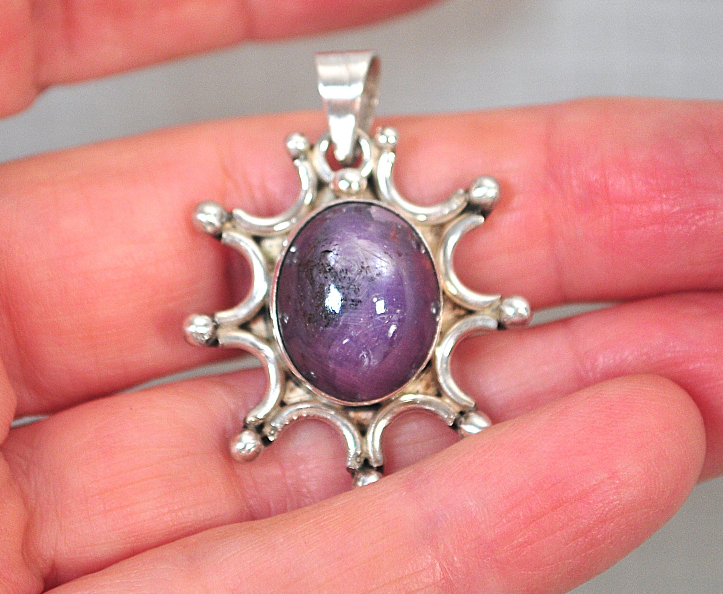 Vintage Sterling Silver Genuine Star Sapphire Pendant