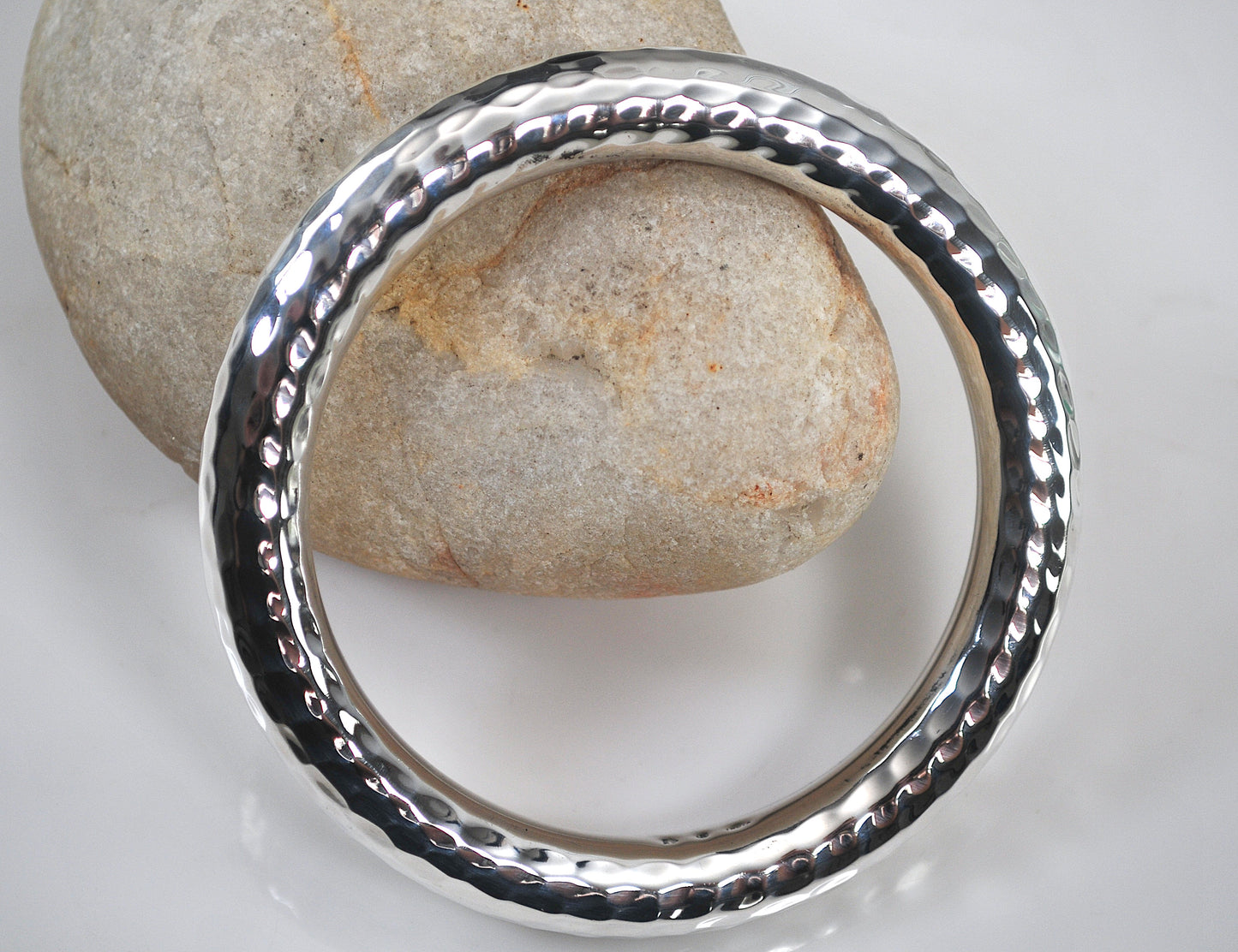 Silpada Sterling Silver Hammered Bangle Bracelet