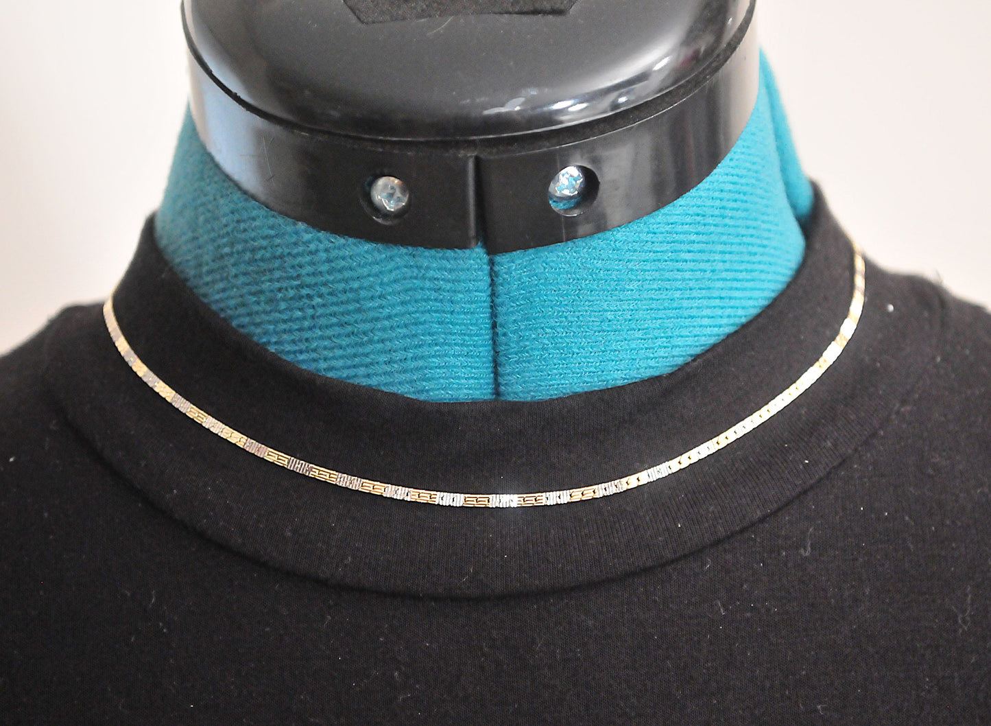 14K Gold Textured White and Yellow Gold Chain Choker Necklace