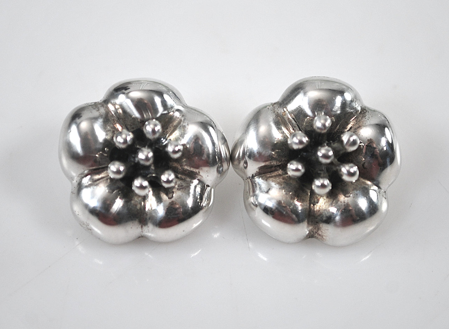 Designer Sterling Silver Flower Earring