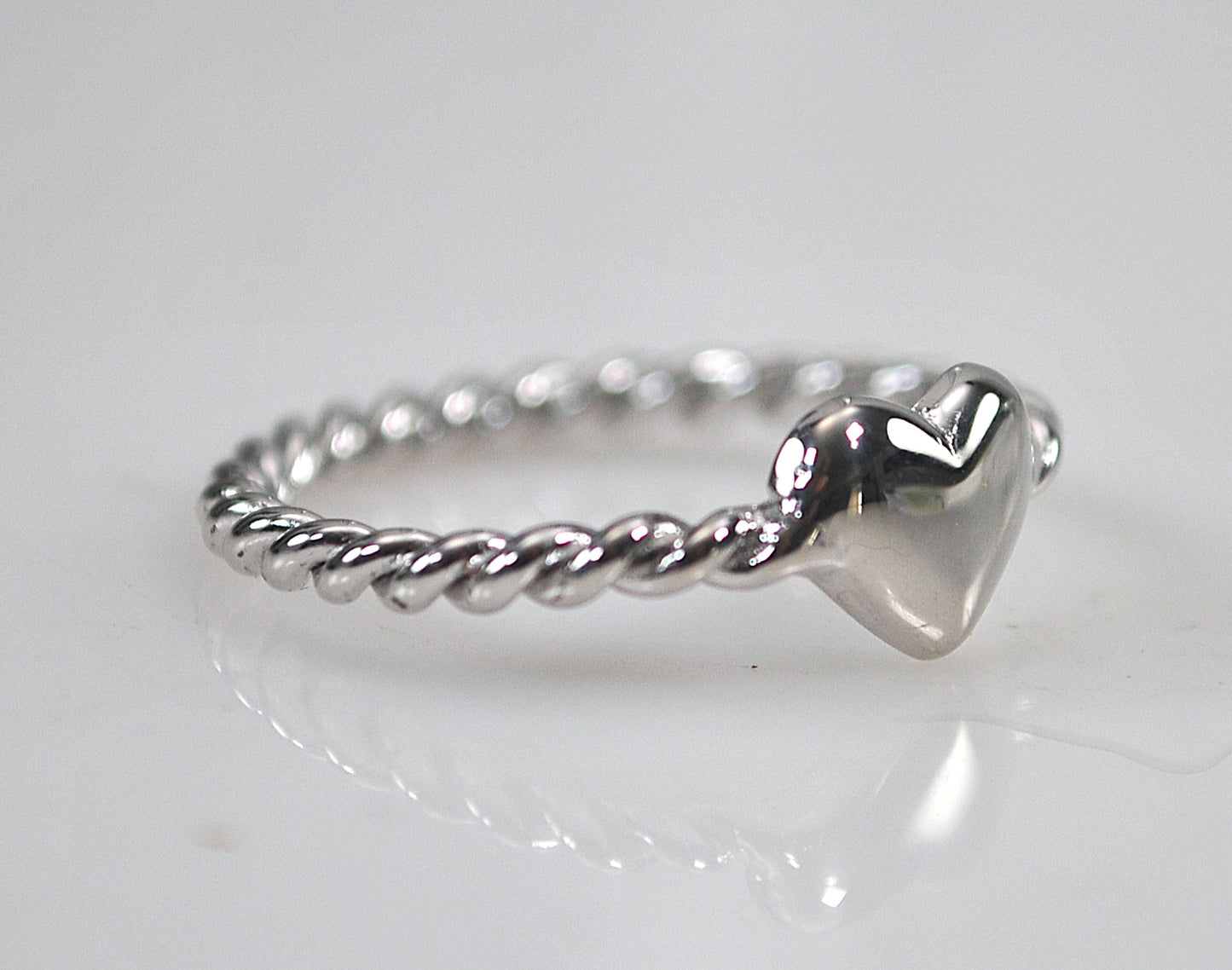 Signed 925 Sterling Silver Heart Ring