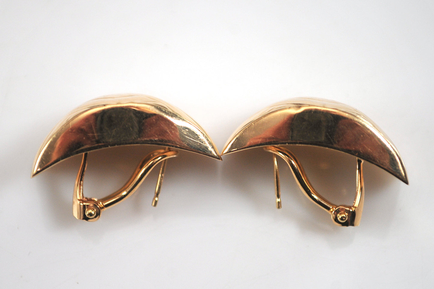 Chunky 14K Gold Geometric Omega Earrings