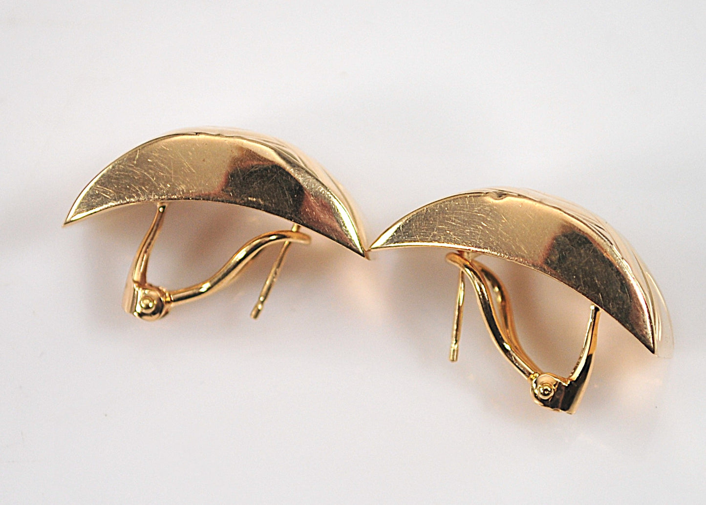 Chunky 14K Gold Geometric Omega Earrings