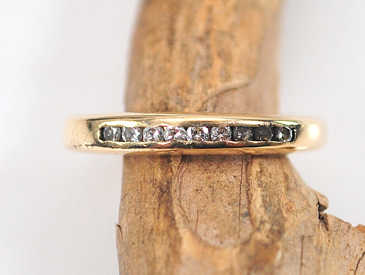 Vintage 14K Gold Diamond Band Ring