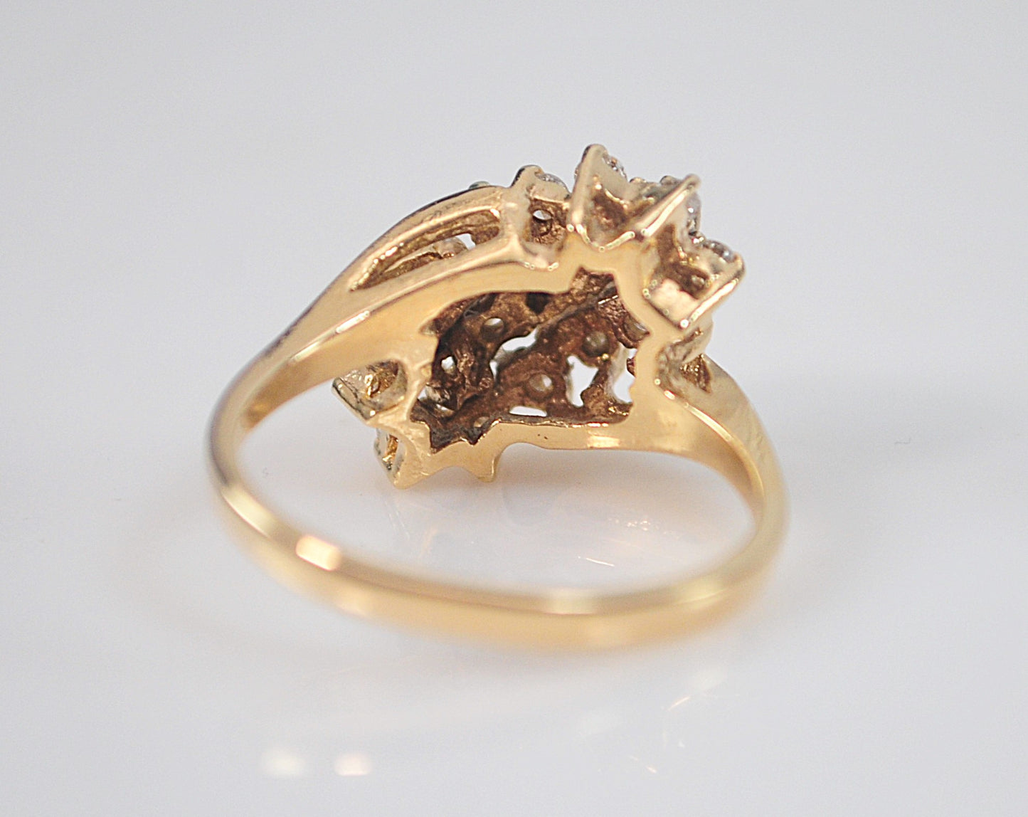 14K Gold 1/2 CTW Diamond Pyramid Style Ring