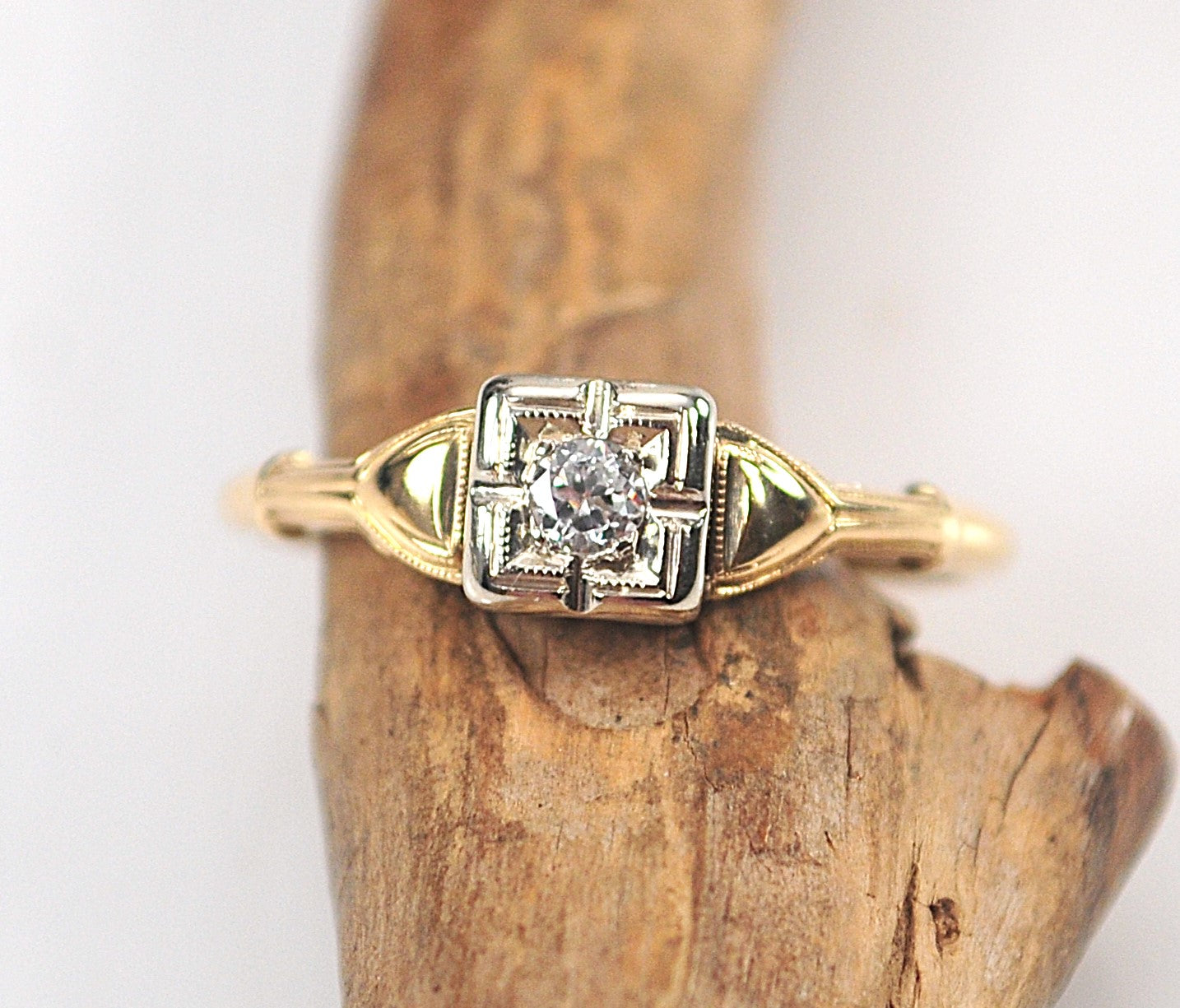 Antique 14K Gold Diamond Ring