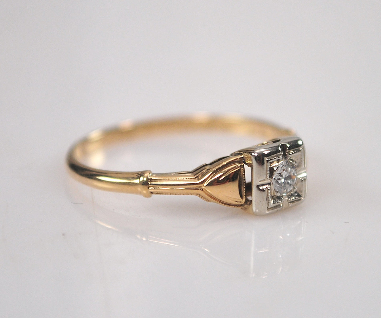 Antique 14K Gold Diamond Ring