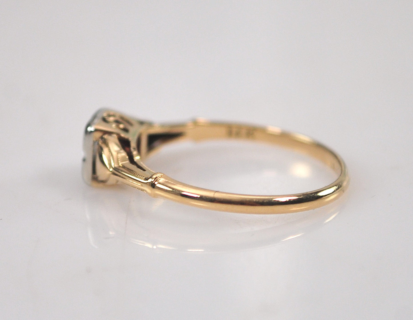 Antique 14K Gold Diamond Ring