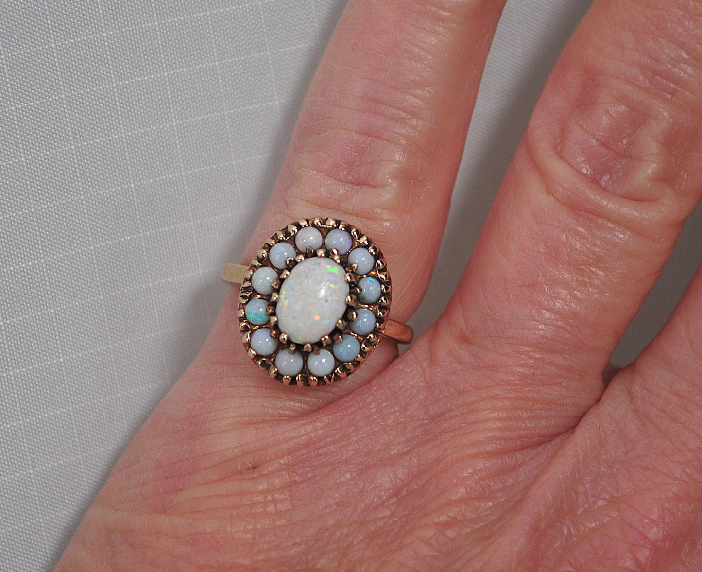 Antique 10K Gold Opal Ring