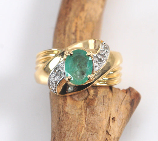 14K Gold Emerald and Diamond Ring
