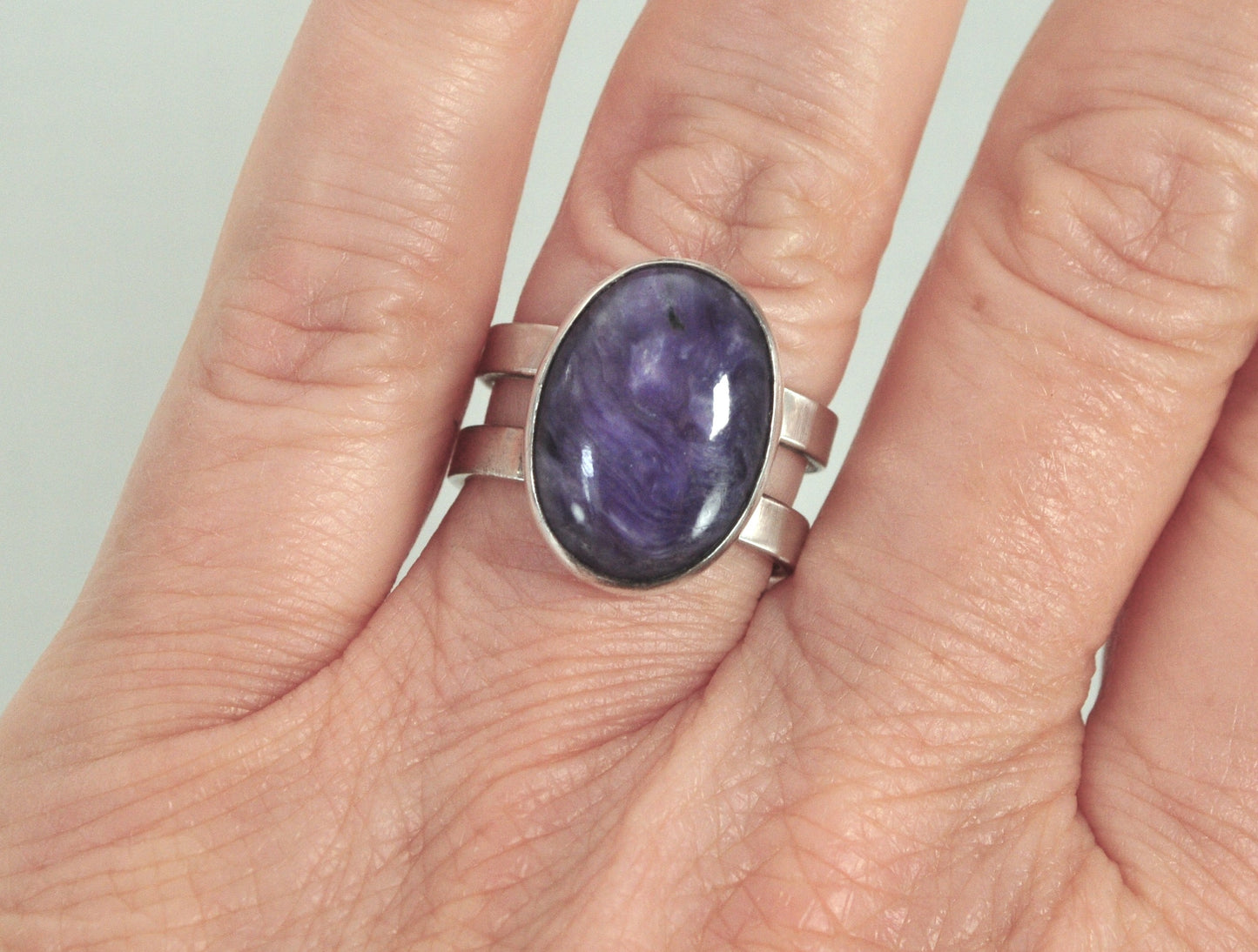 Handmade 950 Sterling Silver Charoite Ring