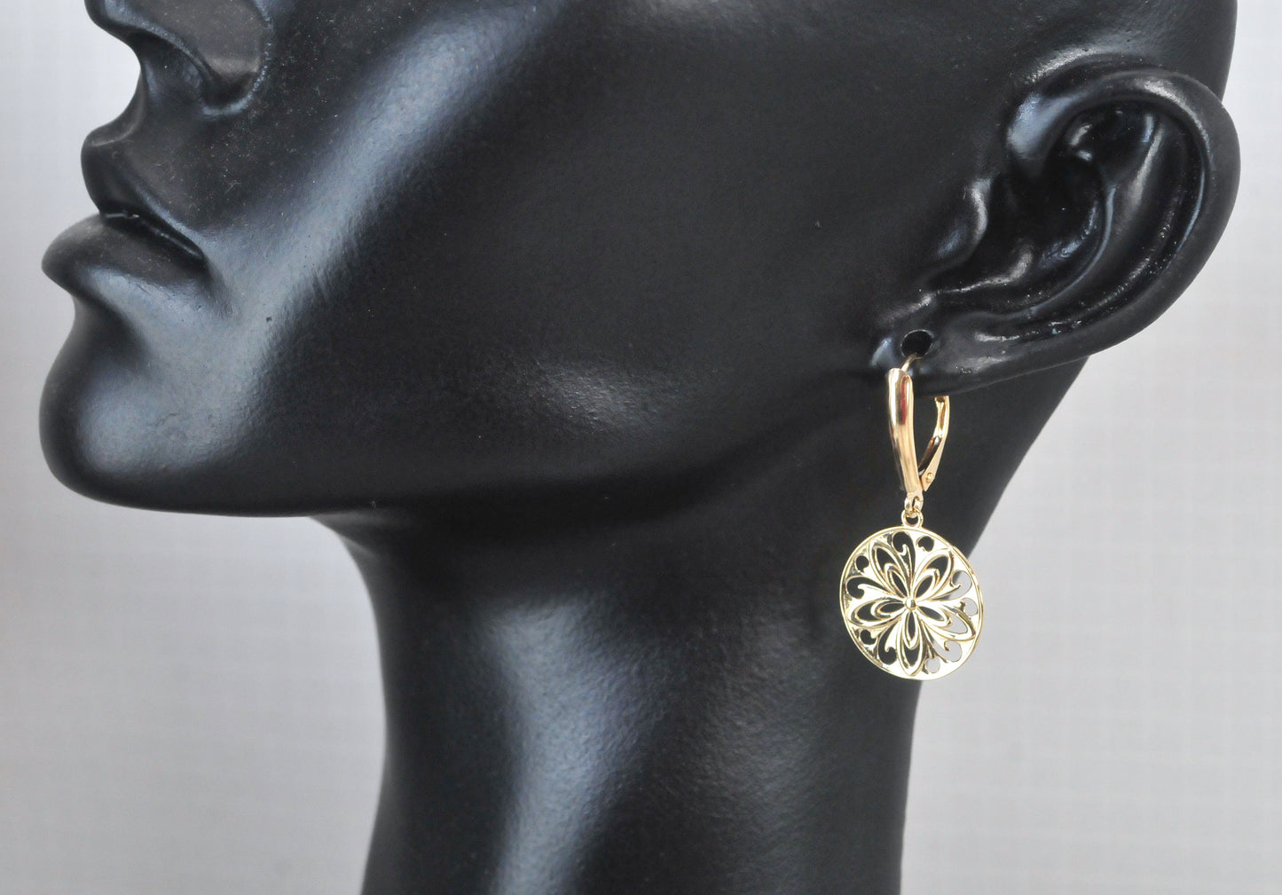 Signed 14K Gold Circle Filagree Earrings