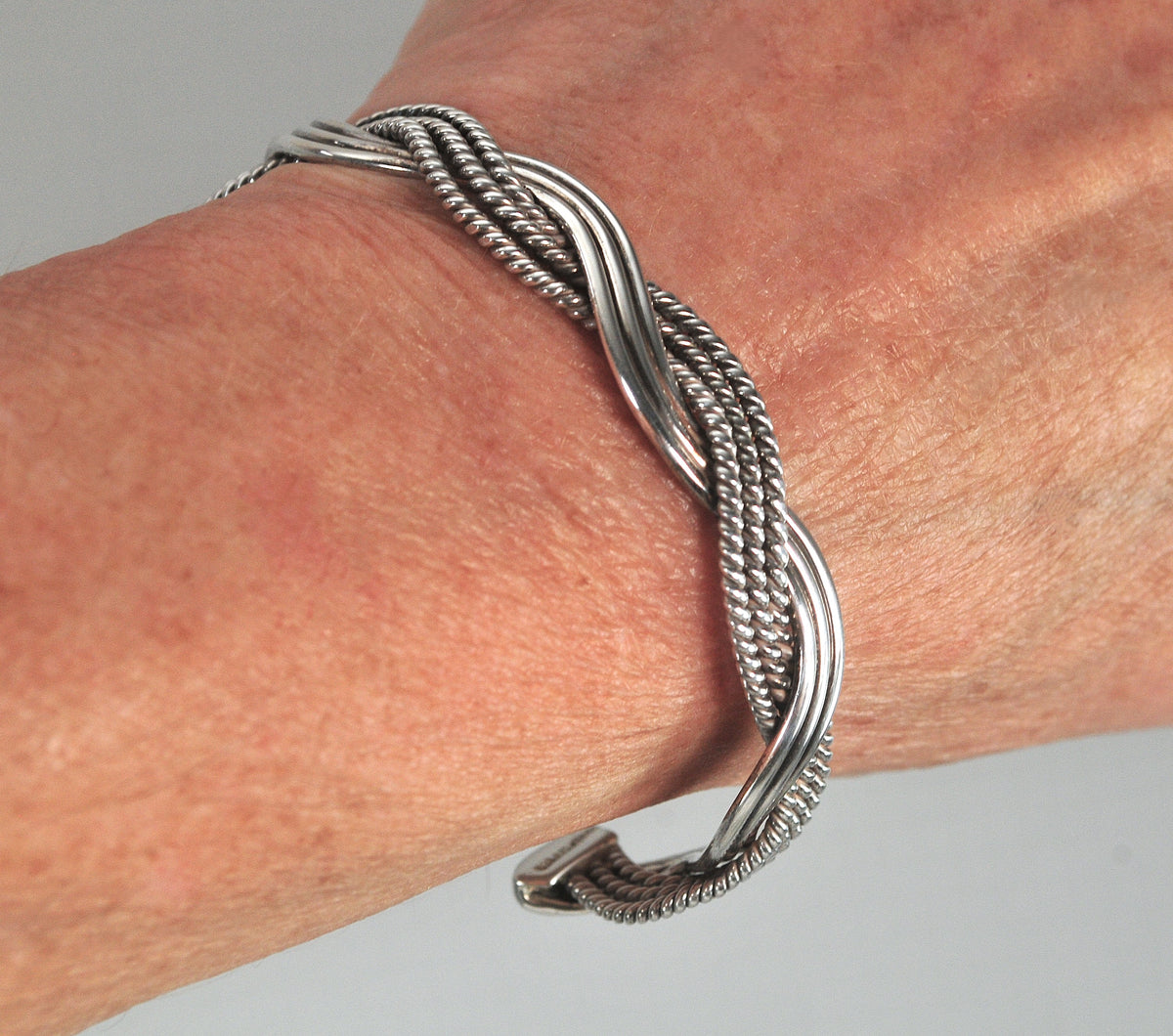 Vintage Southwestern Sterling Silver Cuff Bracelet