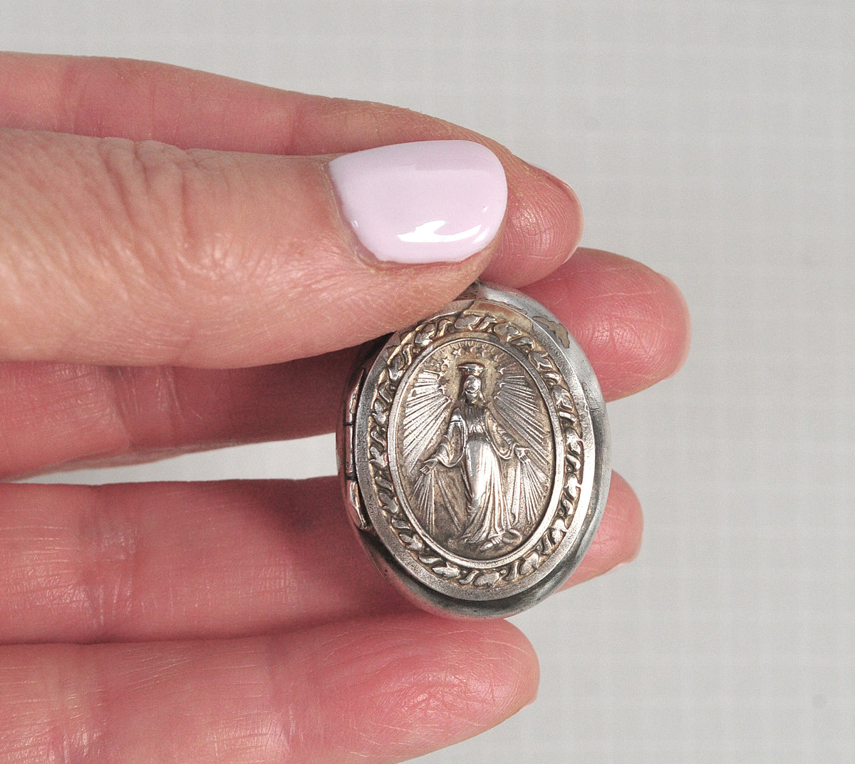 Vintage Sterling Silver Rosary Bead Holder | Religious Locket
