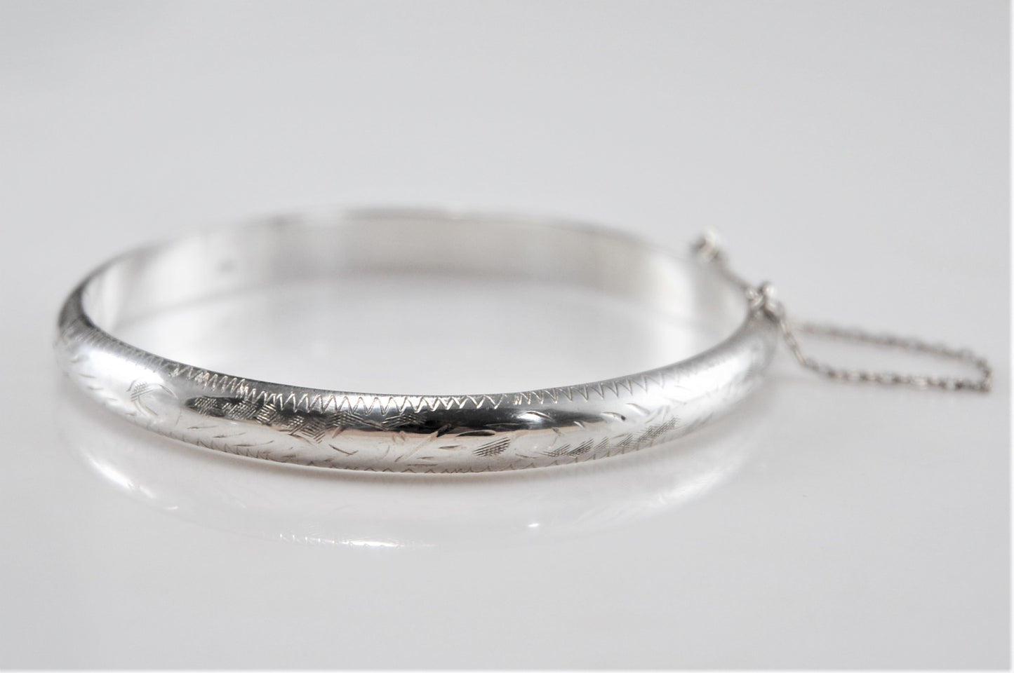 Narrow Sterling Silver Engraved Hinged Bangle, Floral Etched Bangle - silvervintagejewelry