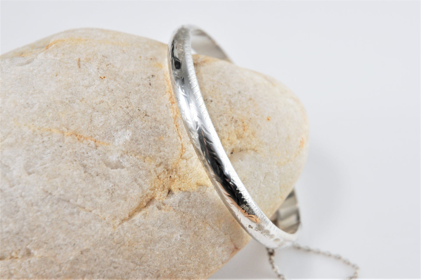 Narrow Sterling Silver Engraved Hinged Bangle, Floral Etched Bangle - silvervintagejewelry