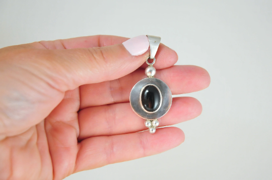 CII Sterling Silver Black Onyx Pendant - silvervintagejewelry