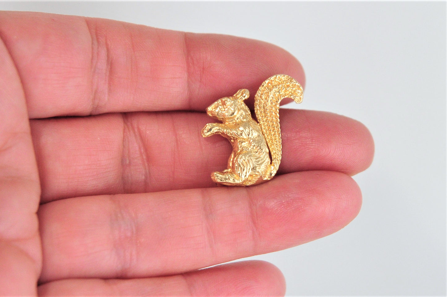 14K Gold Squirrel Brooch Pin