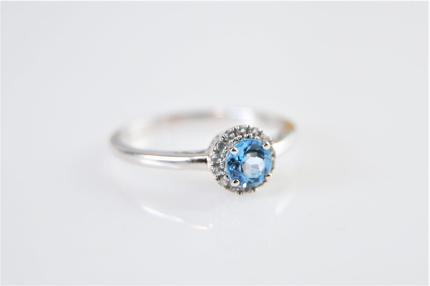 10K White Gold Blue Topaz Ring with CZ Accents Size 8