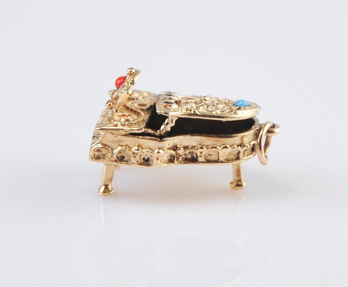 Vintage Heavy 14K Gold Piano Charm Pendant