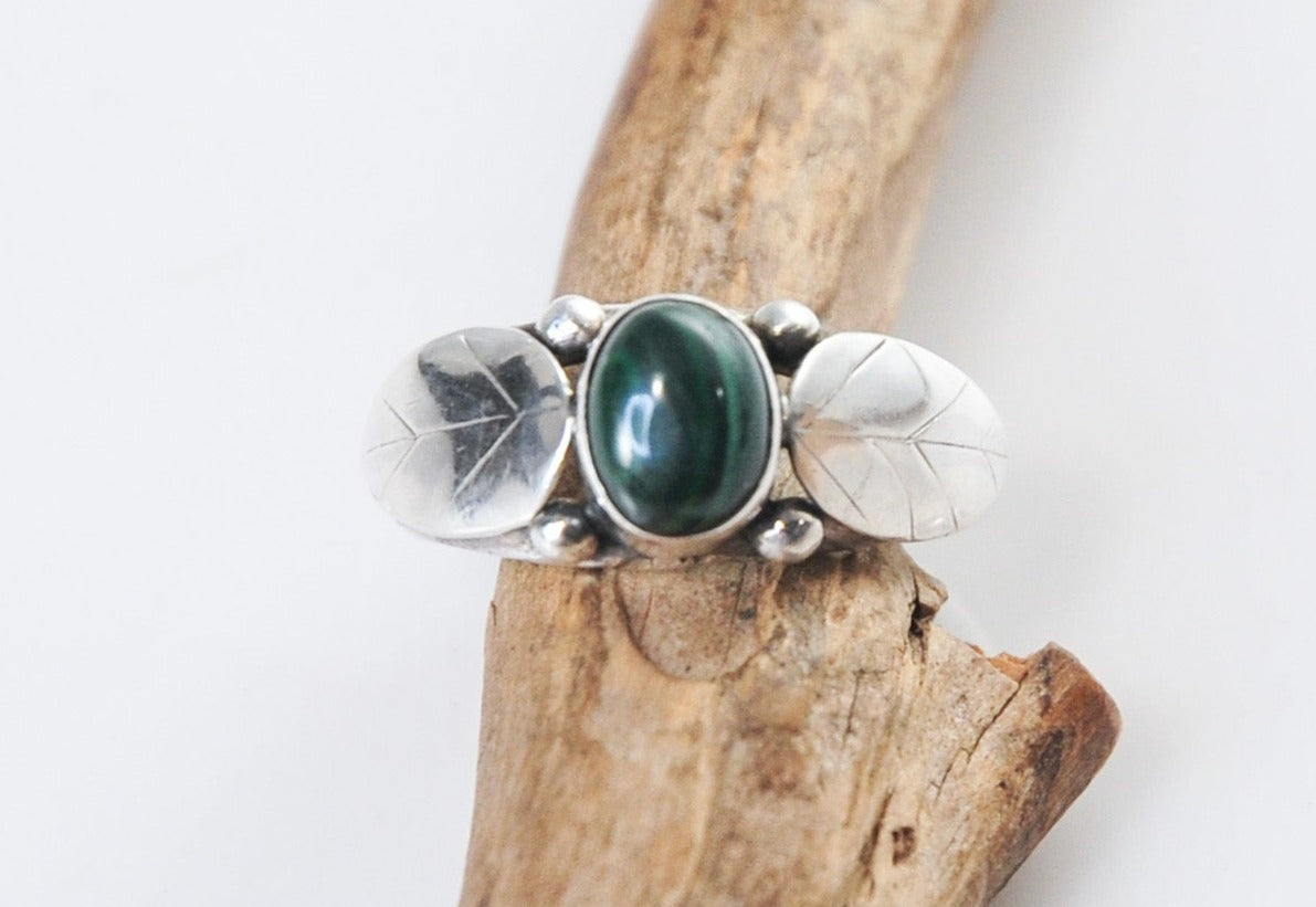 Southwestern Sterling Silver Malachite Leaf Ring Size 6