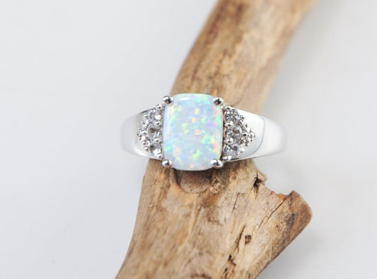 Designer Sterling Silver Opal CZ Ring Size 7