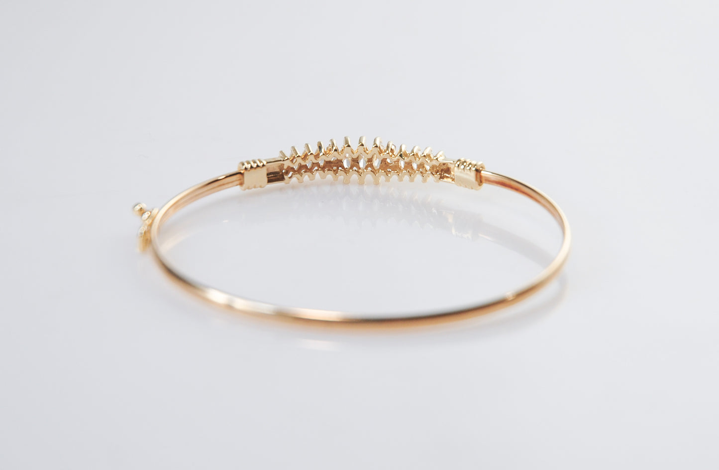 14K Gold CZ Bangle Bracelet 6.5 Grams