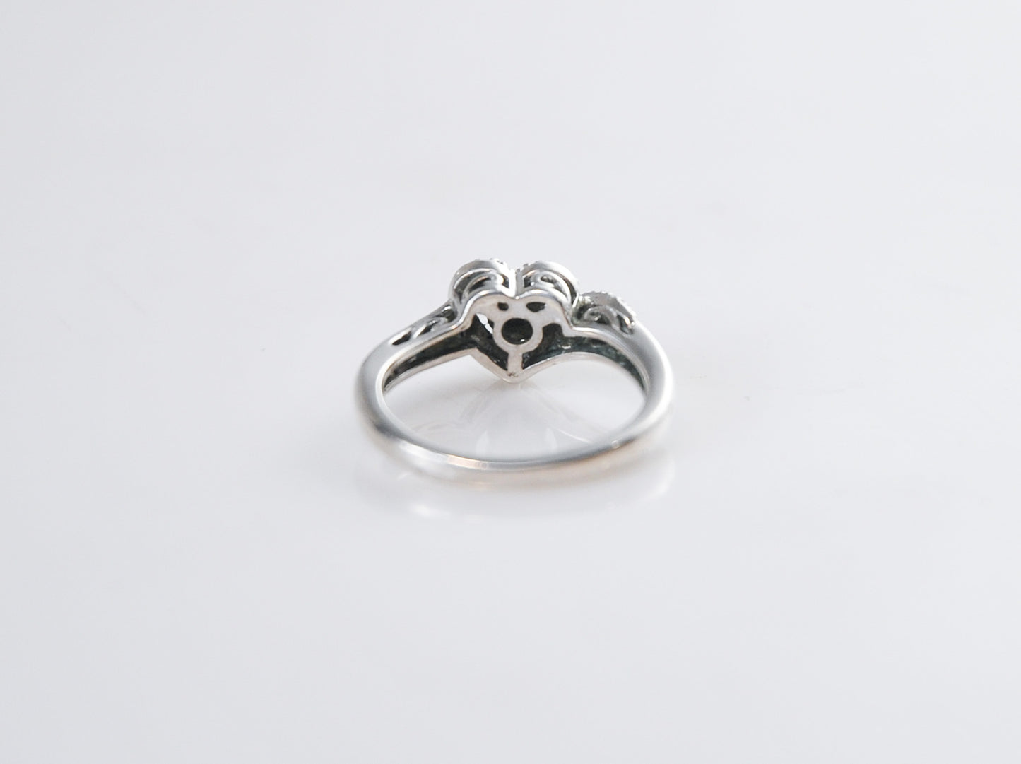 Designer Sterling Silver Diamond Heart Ring Size 7