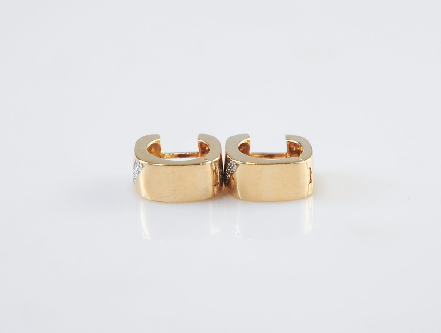 14K Gold Diamond Huggie Hoop Earrings