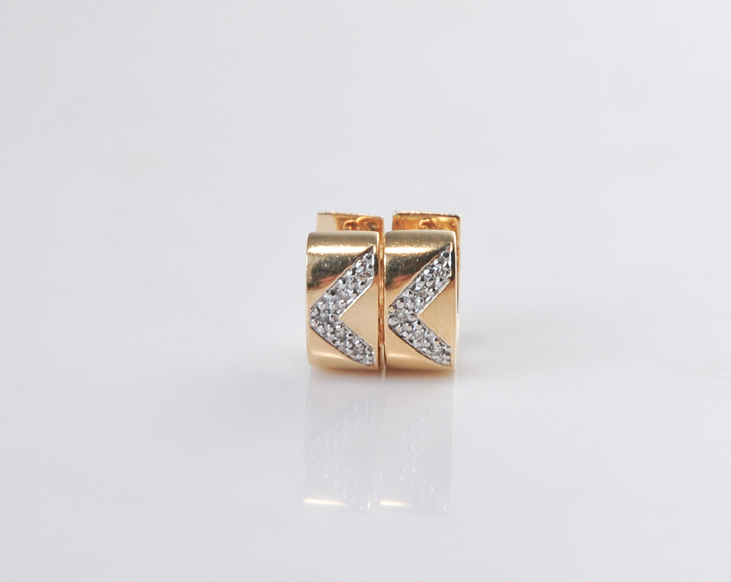 14K Gold Diamond Huggie Hoop Earrings