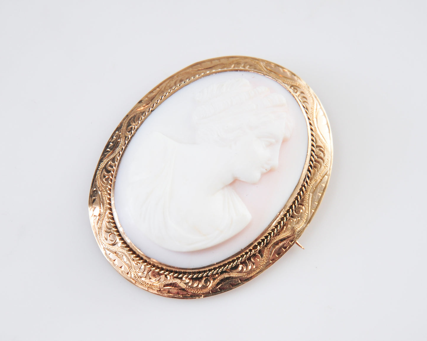 Large Antique 10K Gold Carved Pink Cameo Brooch Pendant