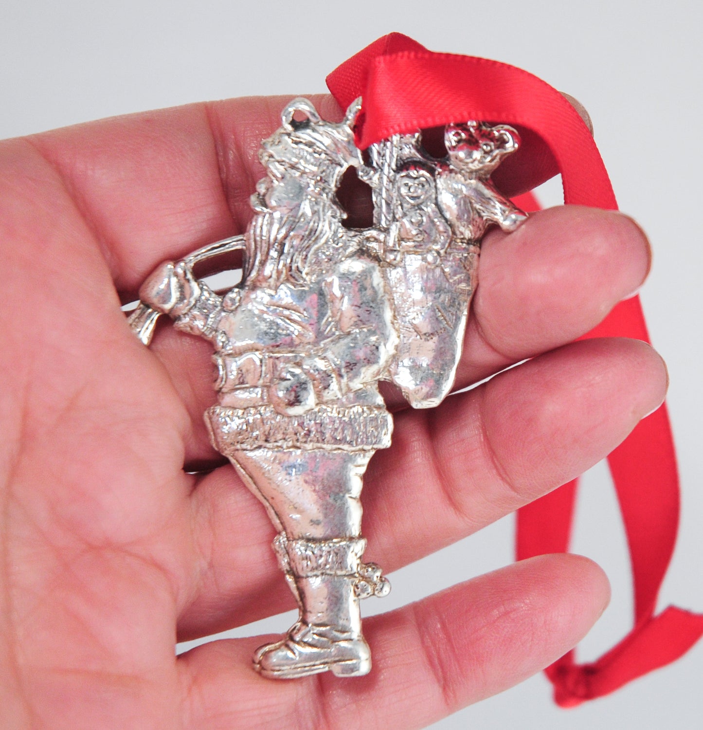 Gorham 1984 Silverplate Santa Ornament