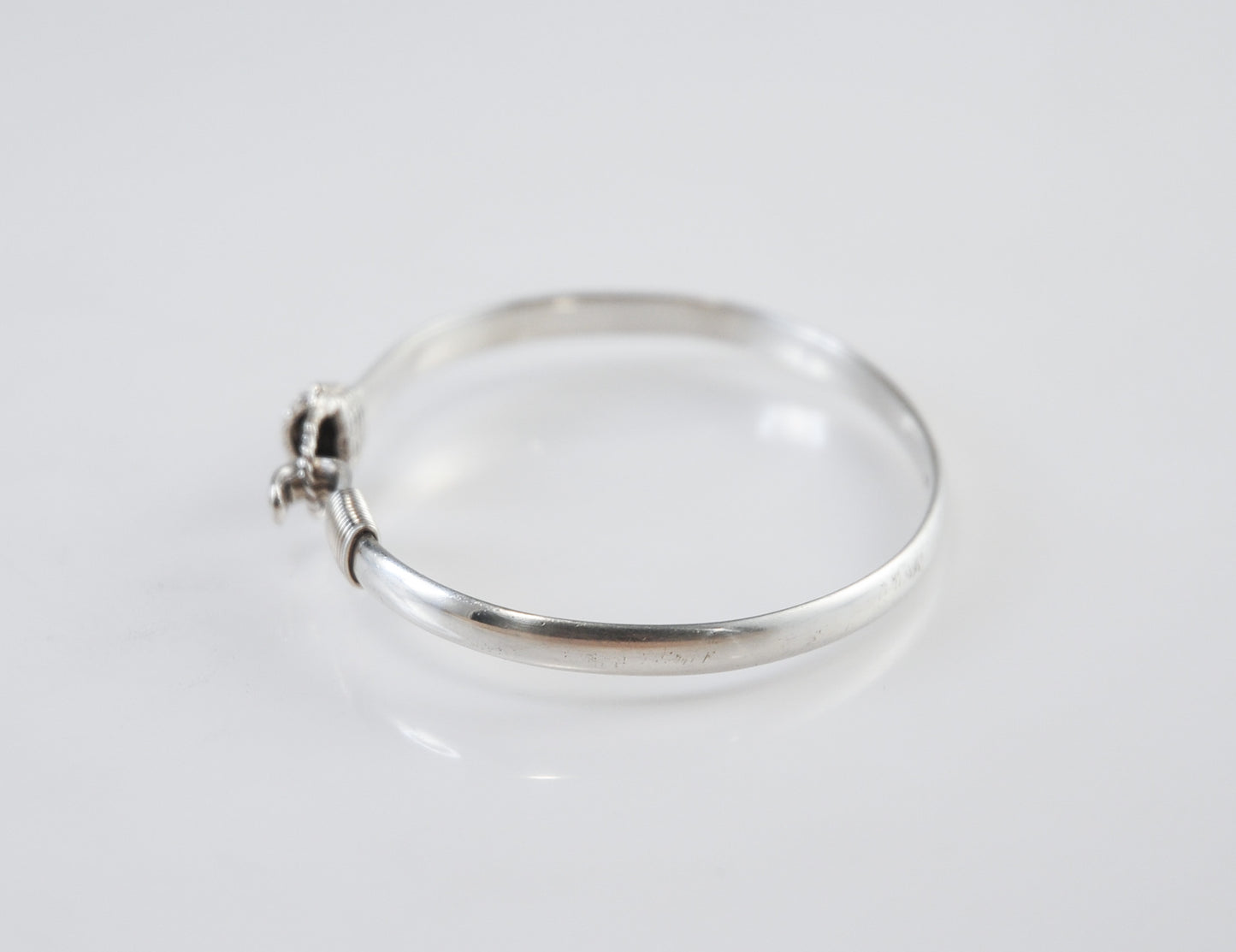 Designer Sterling Silver Basket Hook Bangle Bracelet