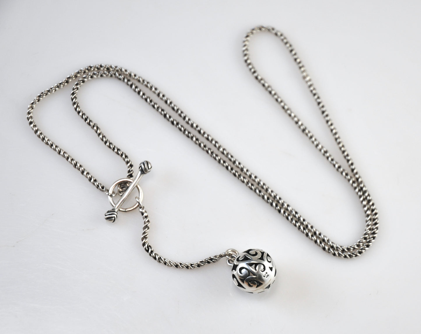 Silpada Sterling Silver Simple Delight Lariat Ball Necklace