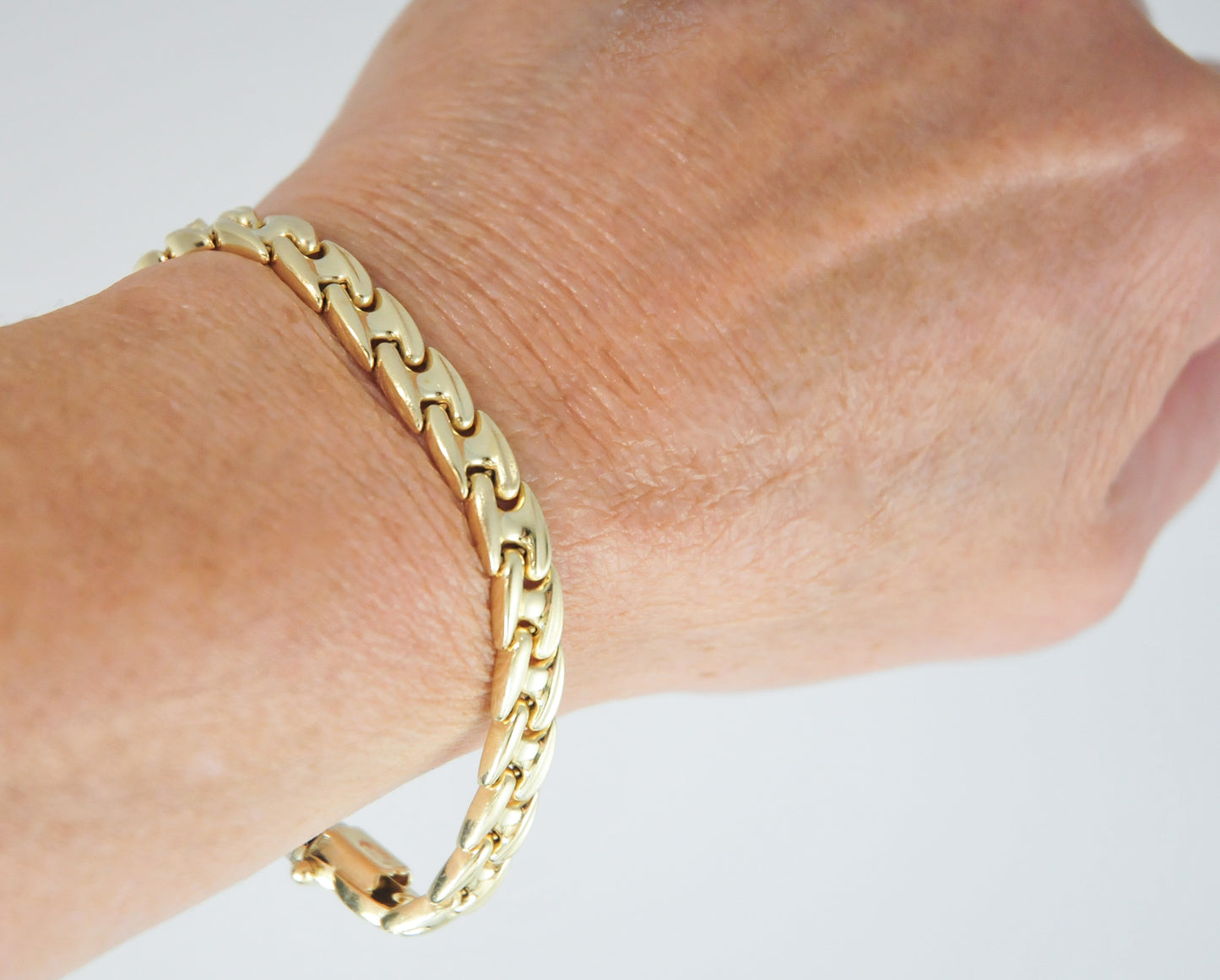 Italy 14K Gold Fancy Link Bracelet